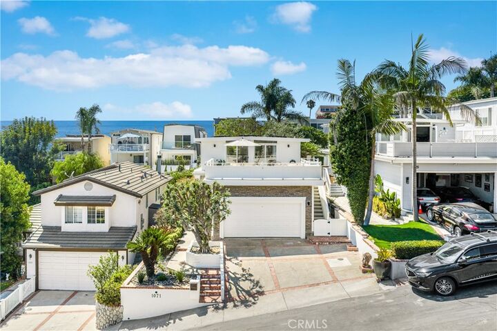 1071 Oro Street  Laguna Beach CA 92651 photo