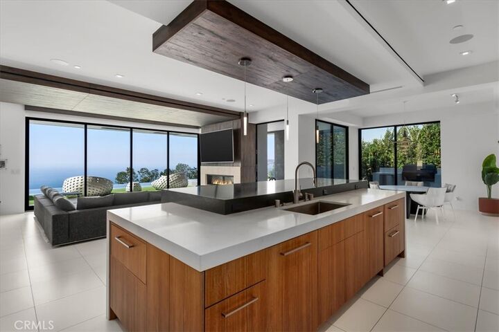 Property Photo:  2935 Vista Del Mar  CA 90275 