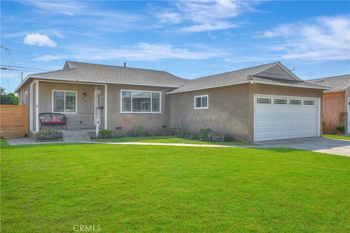 4624 Pixie Ave  Lakewood CA 90712 photo