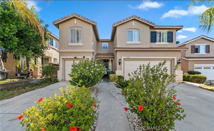 Property Photo: 39766 Pinedale Way CA 92562