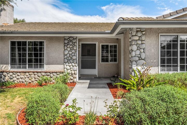 Property Photo:  1508 Shamrock Avenue  CA 91786 