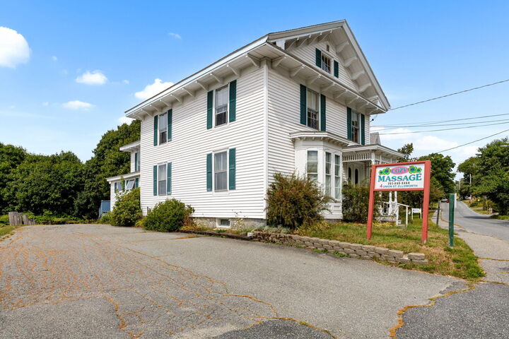 Property Photo:  4 Union Street  ME 04605 