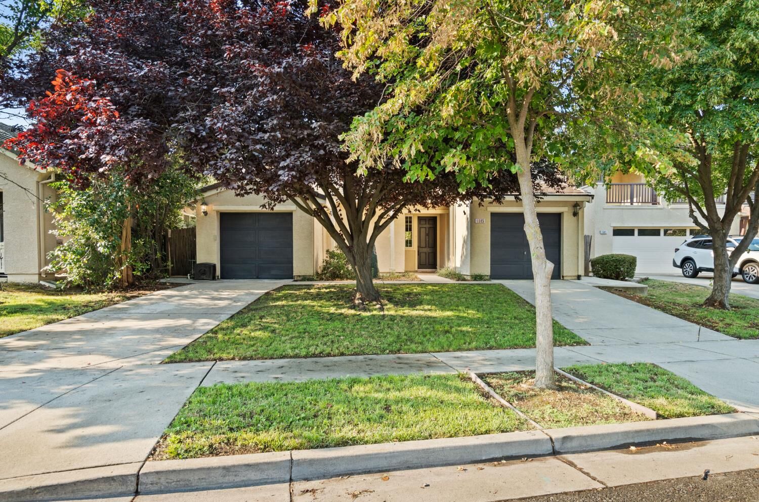 Property Photo:  1685 Grant Court  CA 95691 