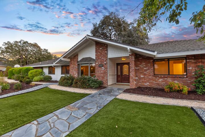 Property Photo: 8820 Ridge Hill Court CA 95662