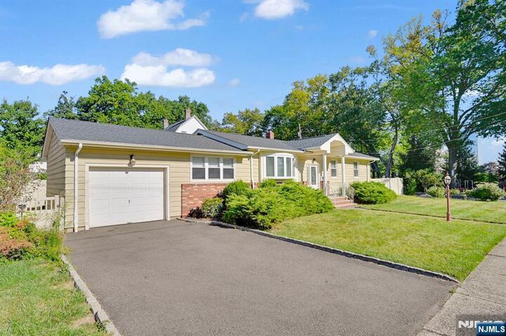 Property Photo: 47 Funston Place NJ 07110