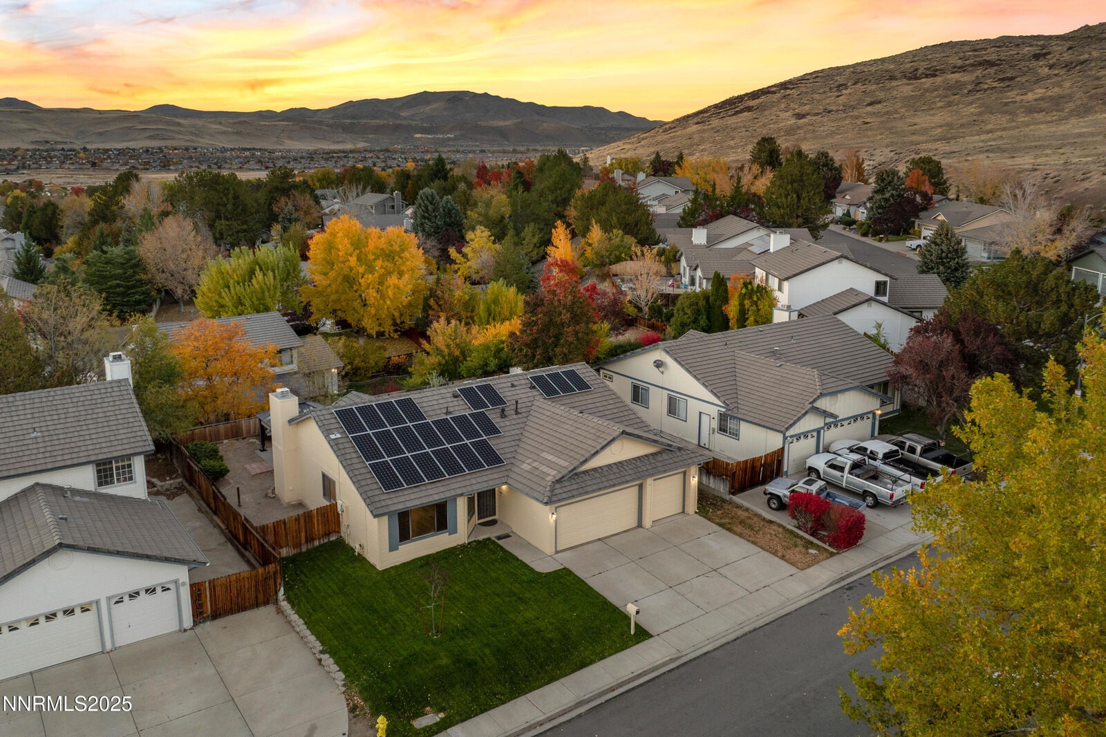 Property Photo: 1716 Canyon Terrace Drive NV 89436