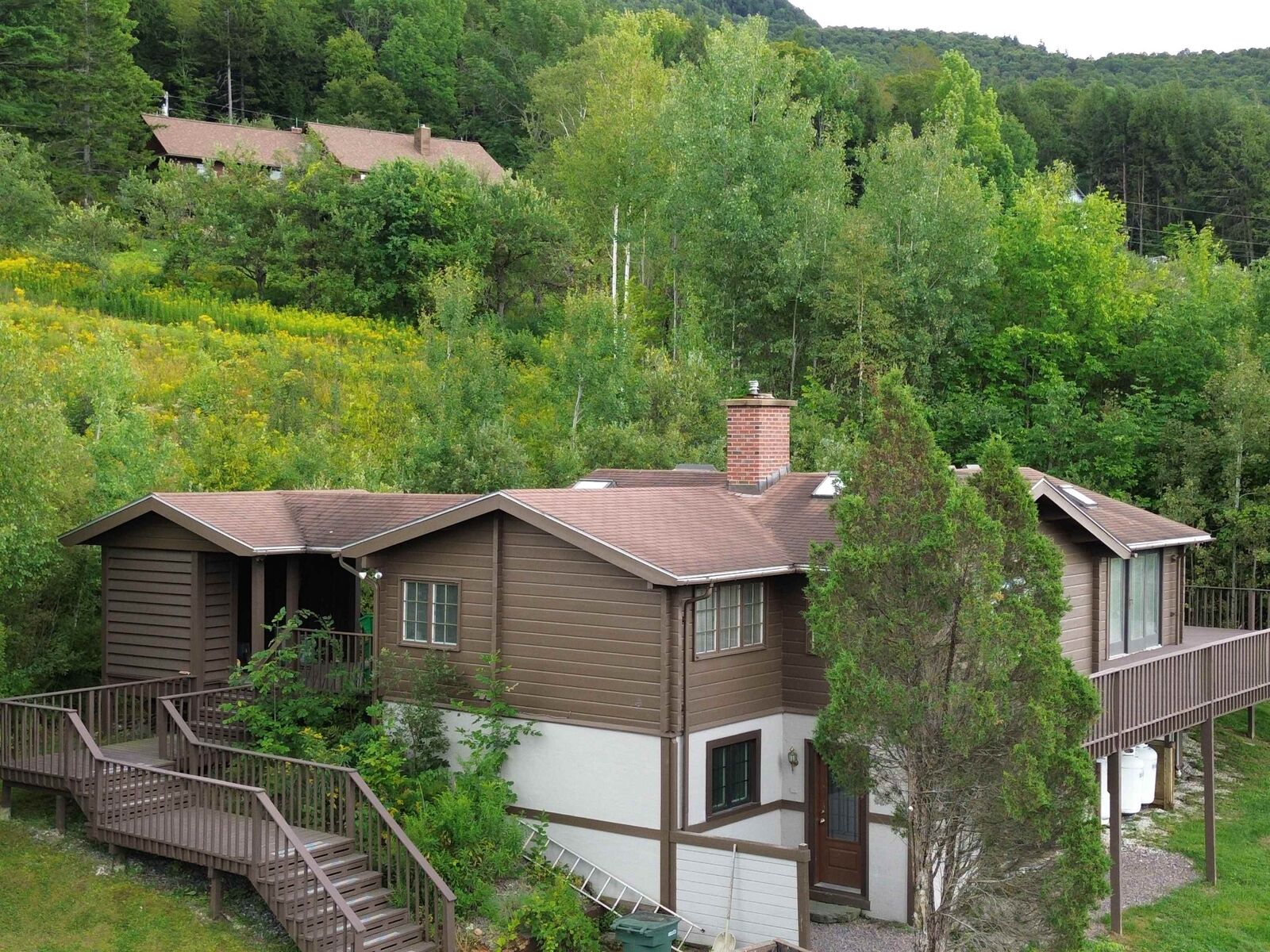 Property Photo: 102 Snowshoe Drive VT 05673