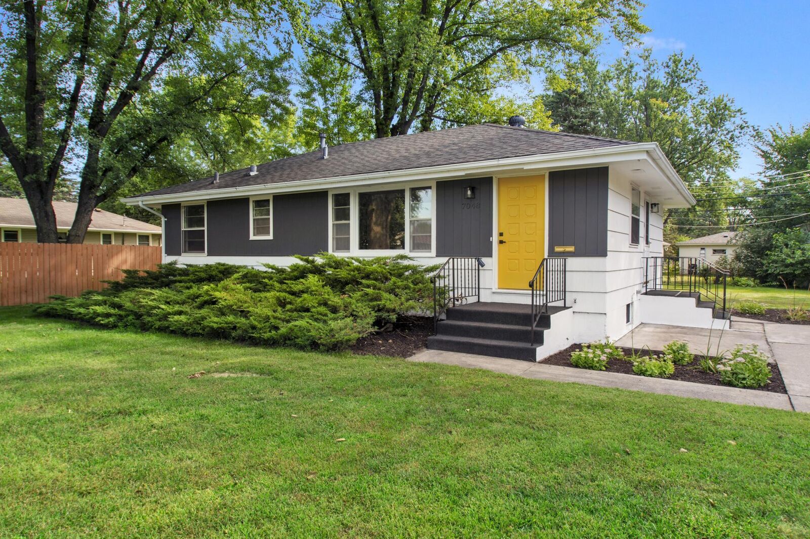 Property Photo: 7048 Georgia Avenue N MN 55428