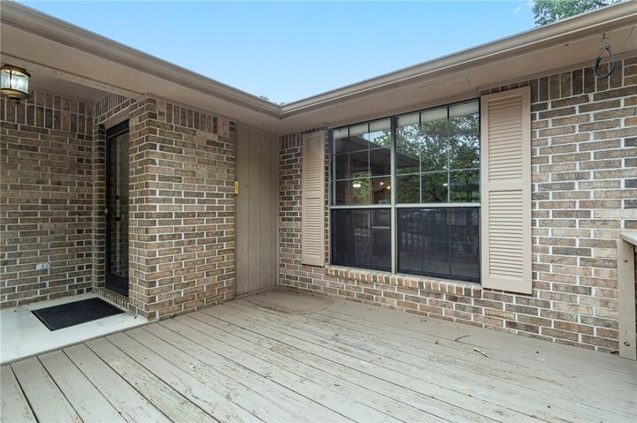 Property Photo: 4 Stratfield Lane AR 72714