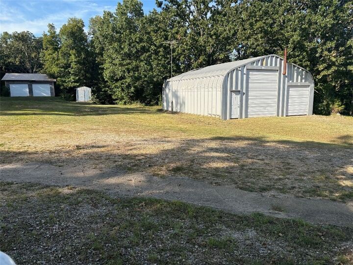 Property Photo: 4874 Hwy 62 W AR 72632