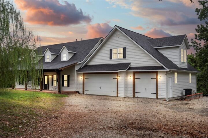 11174 Pumpkin Hill Drive  Bentonville AR 72712 photo