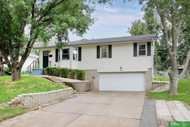 813 Janes View Street  Papillion NE 68046 photo
