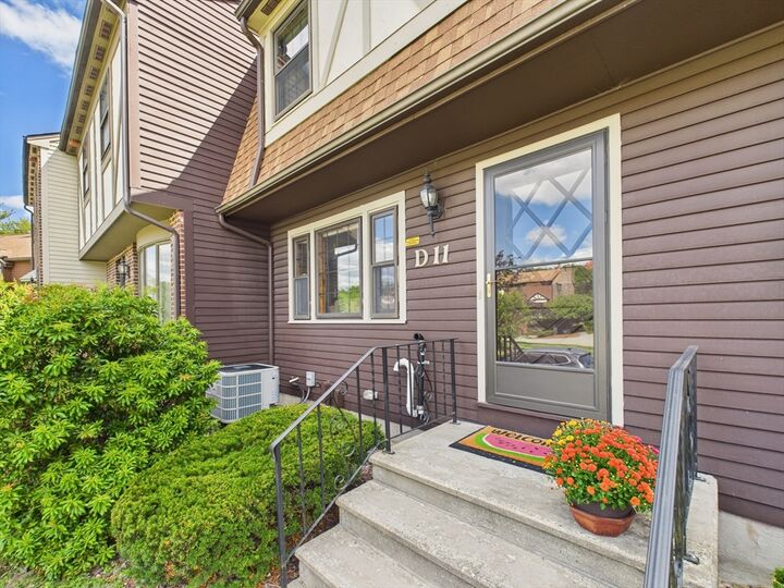 Property Photo:  D11 Scotty Hollow Dr D  MA 01863 