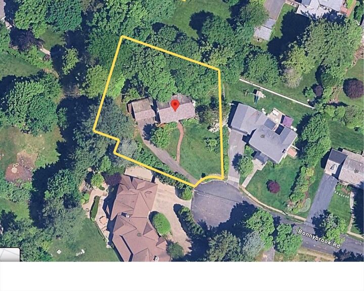 45 Bonnybrook Rd  Newton MA 02468 photo