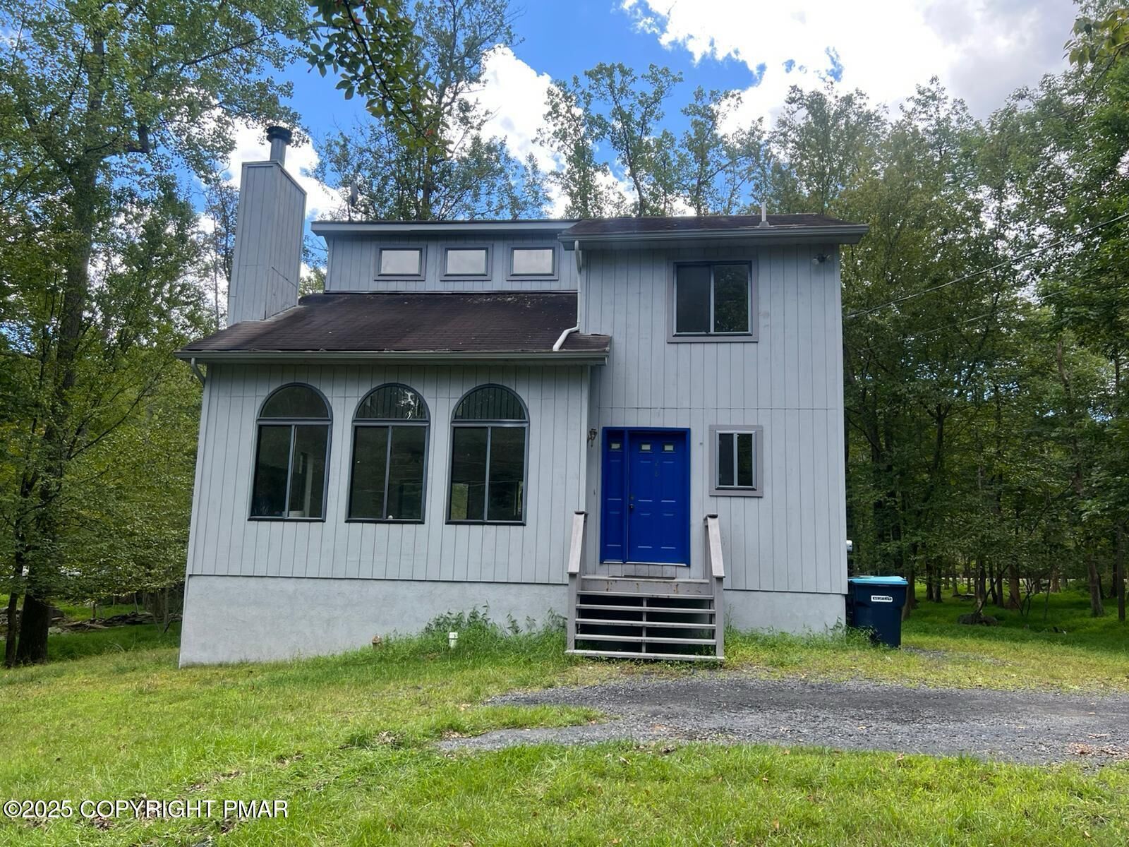 Property Photo: 308 Somerset Drive PA 18301
