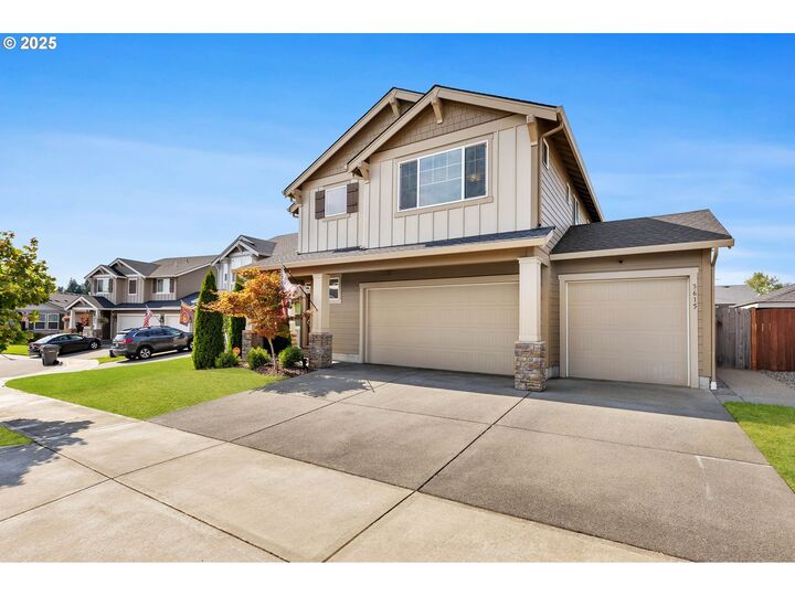 Property Photo: 3615 S Star View Loop WA 98642
