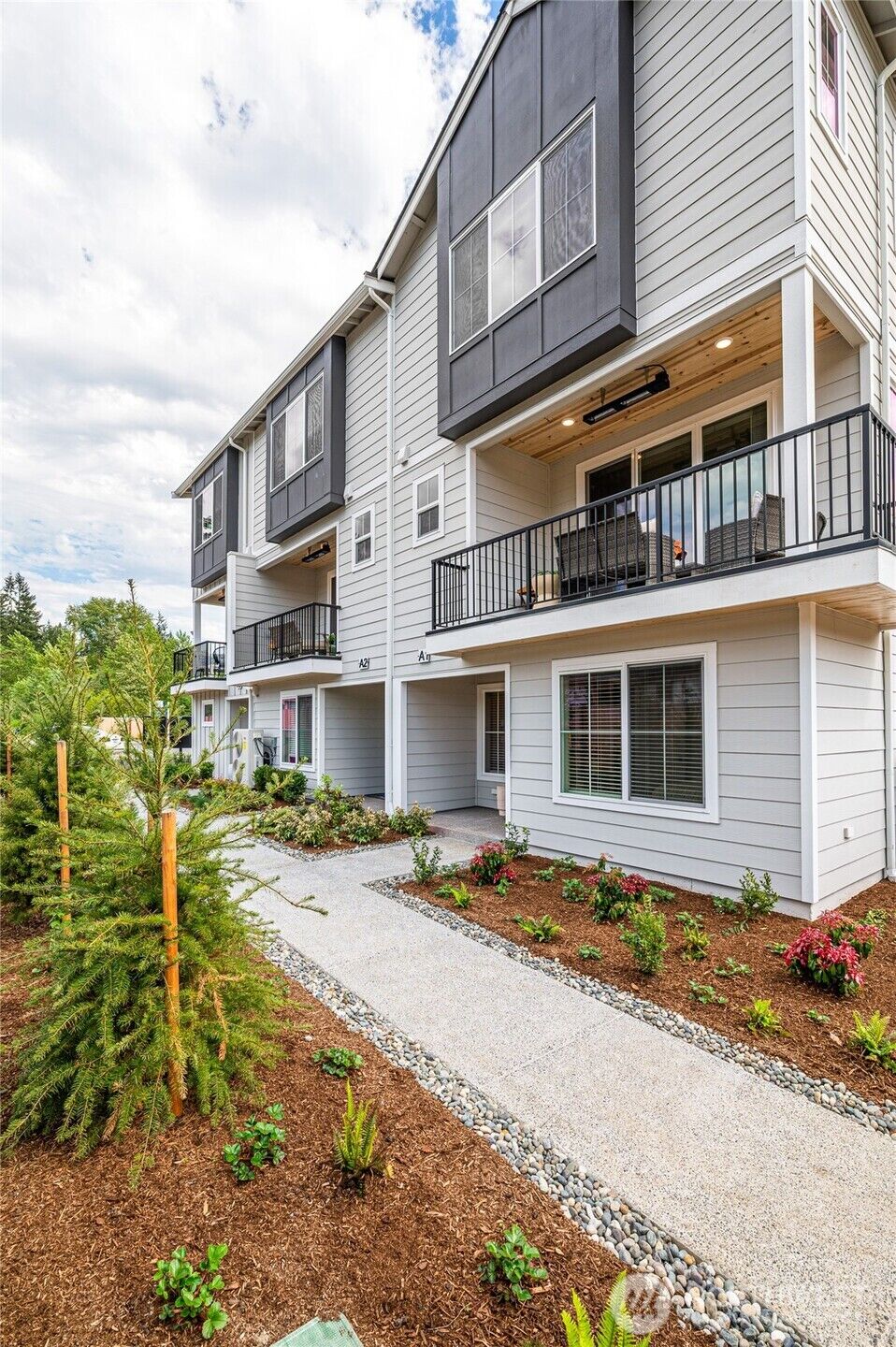 Property Photo:  1322  194th Street SE G5  WA 98012 