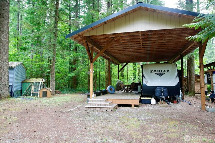 Property Photo: 1074 Birch Lane WA 98295