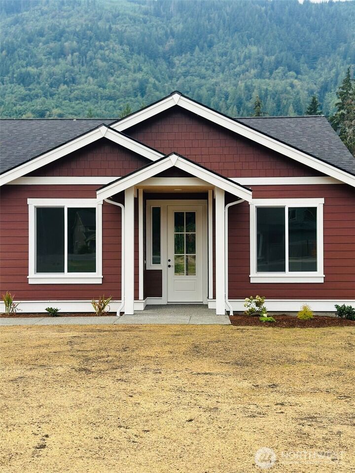 Property Photo: 8151 Peaceful Valley Court WA 98266