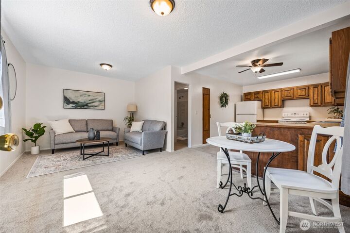 Property Photo:  7321  31st Avenue SW  WA 98126 