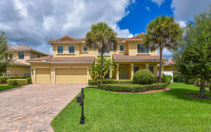 2123 NW Winterberry Trail  Jensen Beach FL 34957 photo