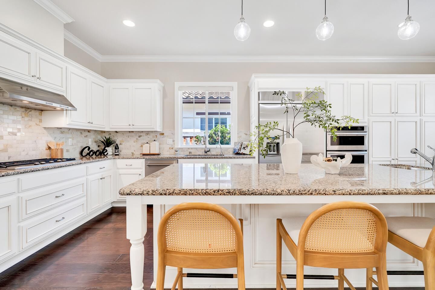 Property Photo: 742 Torreya Avenue CA 94086