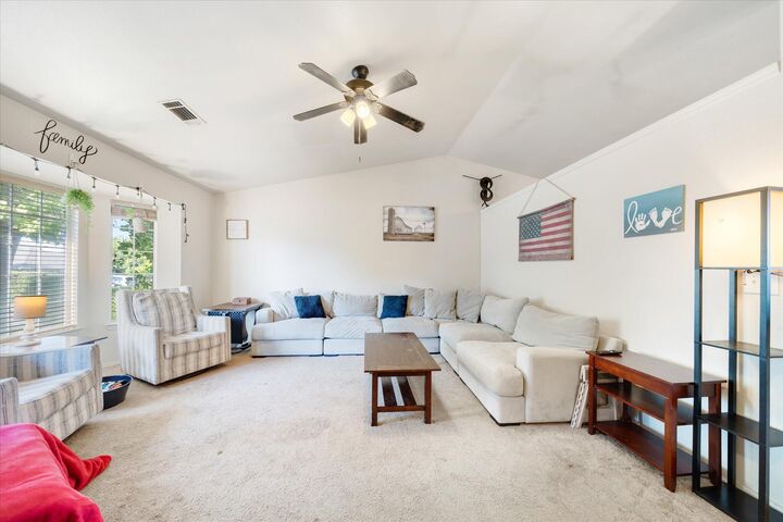 Property Photo: 2870 Antigua Drive CA 96003