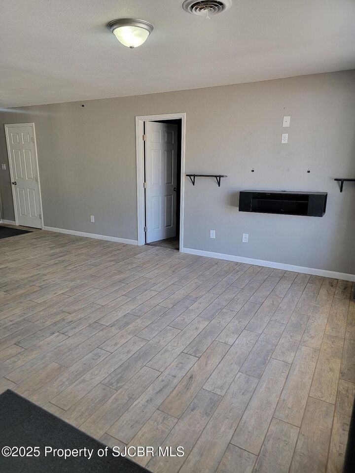 Property Photo:  2609 E 24th Street  NM 87401 