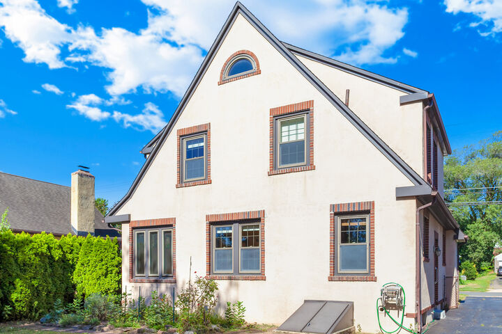 Property Photo: 83 Bradley Avenue CT 06512