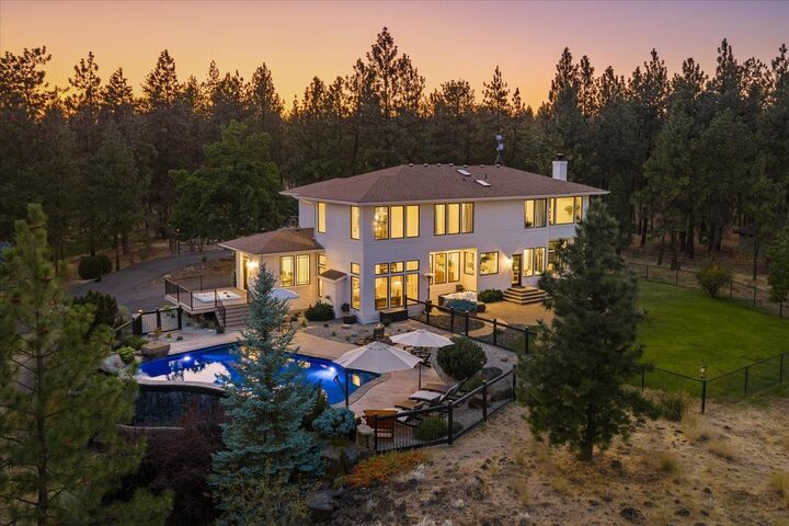 7010 W West Rim Ln  Spokane WA 99224 photo