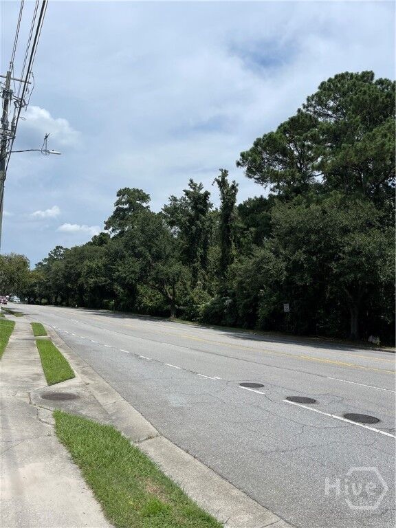Property Photo: 7750 Waters Avenue GA 31406