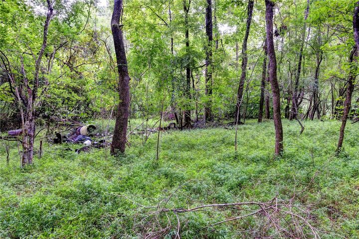 Property Photo: 200 Jolly Pond Road VA 23188-7321