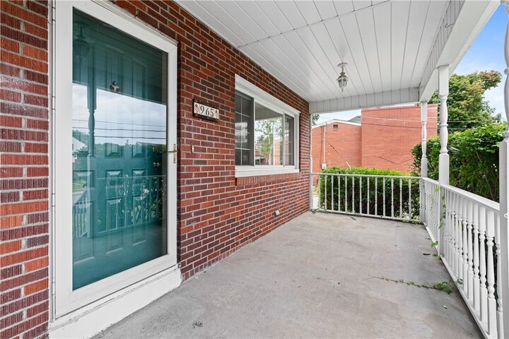 Property Photo:  965 Morgan St  PA 15014 