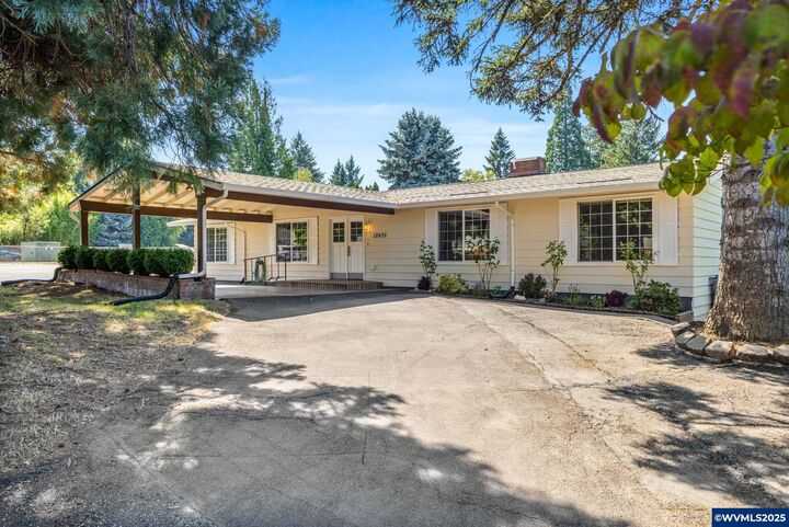 Property Photo:  12435 SW 121st Av  OR 97223 