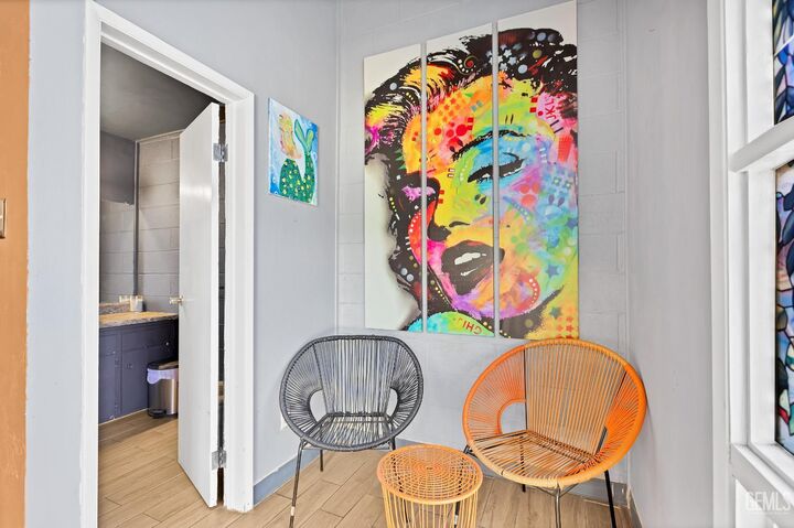 Property Photo:  3901 Union Avenue 15  CA 93305 