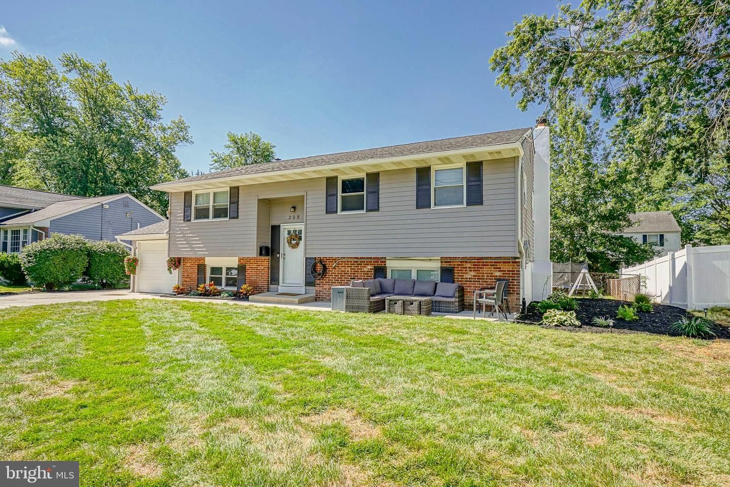 Property Photo: 209 Howard Avenue NJ 08098