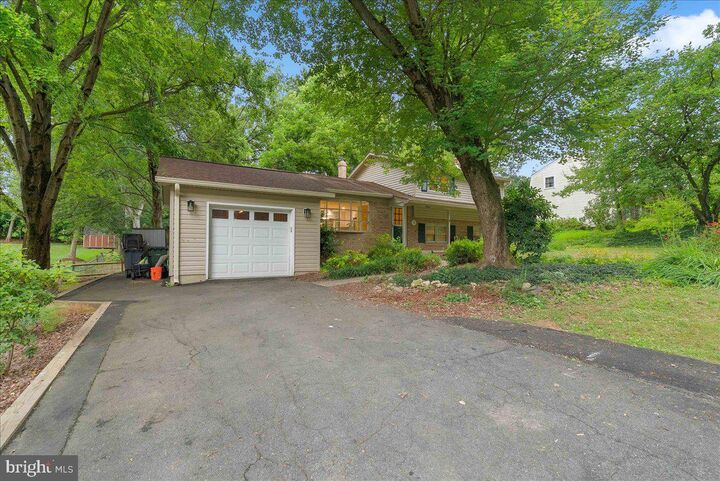 Property Photo: 12007 Hamden Court VA 22124