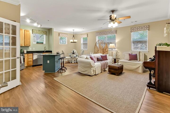 Property Photo: 2791 Centerboro Drive 76 VA 22181
