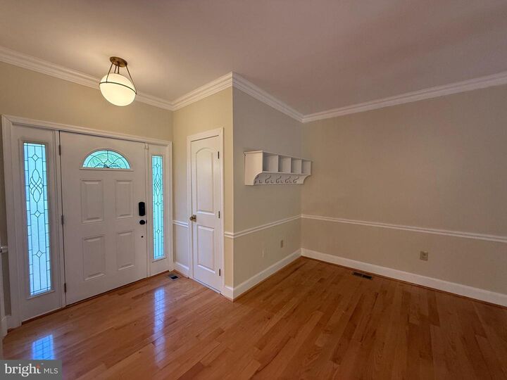 Property Photo: 2595 Tree House Drive VA 22192