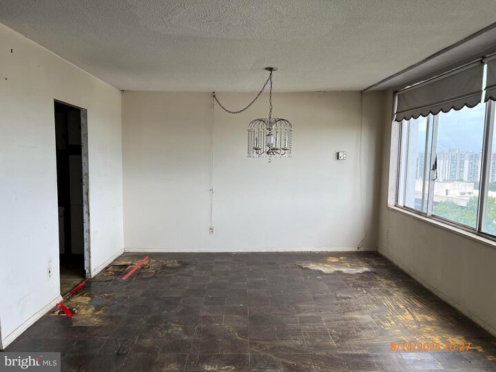 Property Photo: 11801 Rockville Pik 1414 MD 20852
