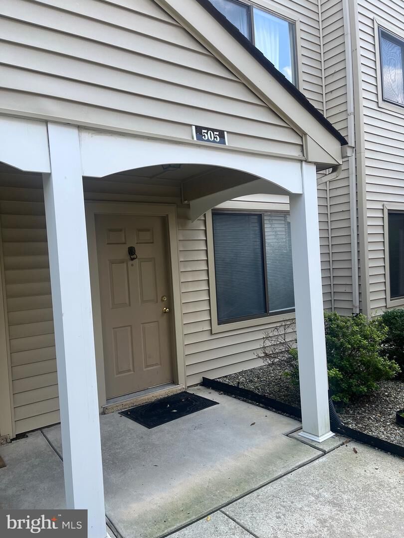 Property Photo: 505 Gregorys Way NJ 08043
