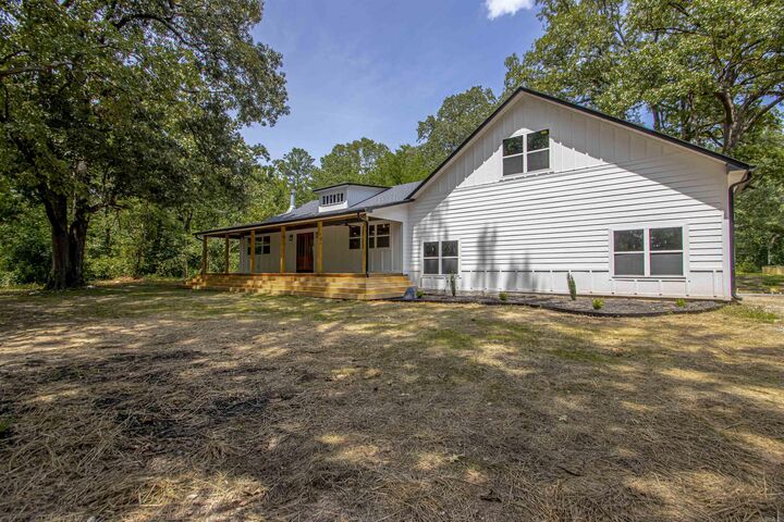 Property Photo:  11196 Hinds  AR 72019 