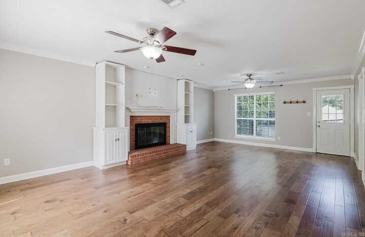 Property Photo: 511 Holly Lynn Drive AR 72022
