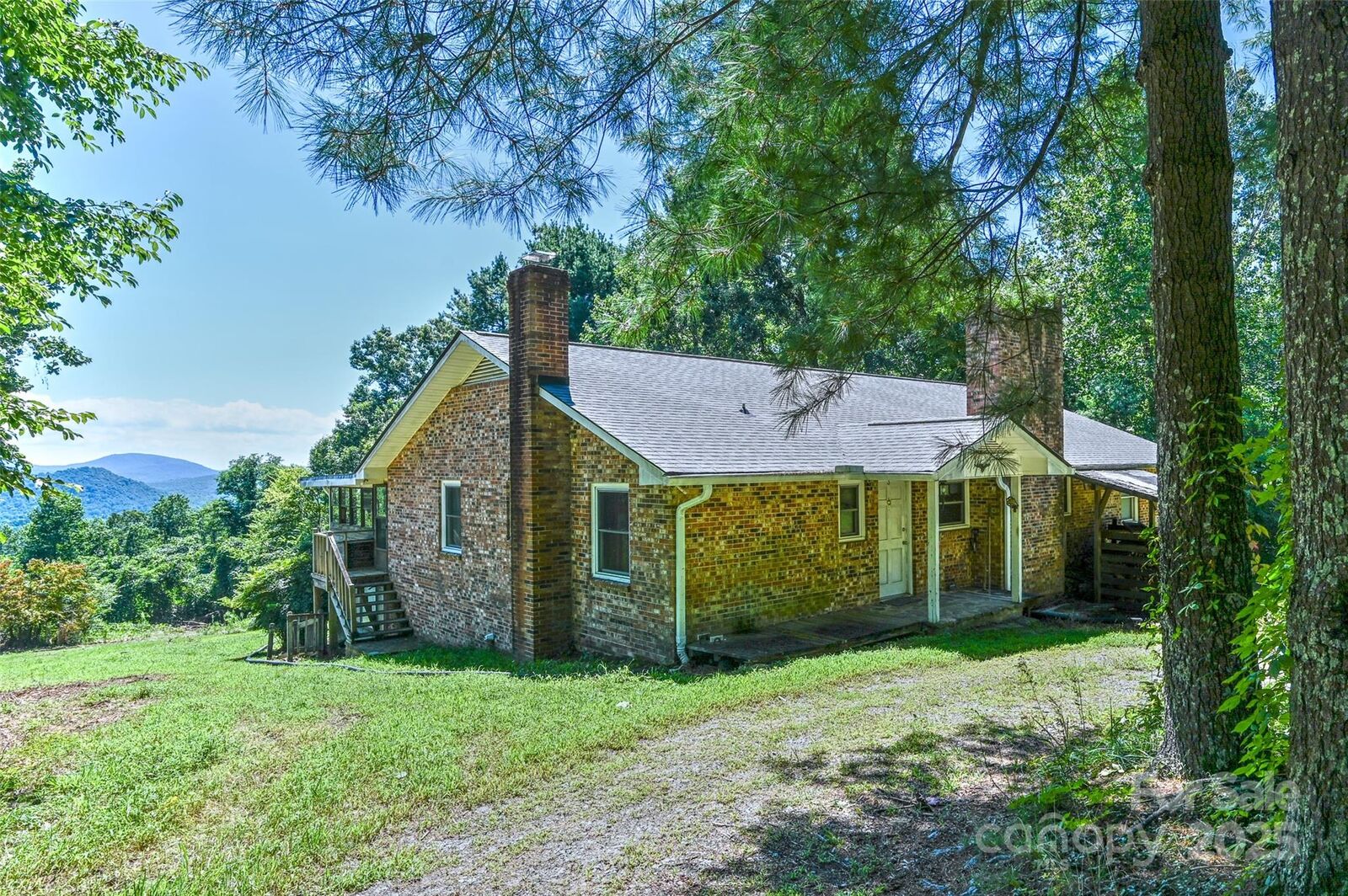 Property Photo:  371 Heatherly Heights Road  NC 28773 