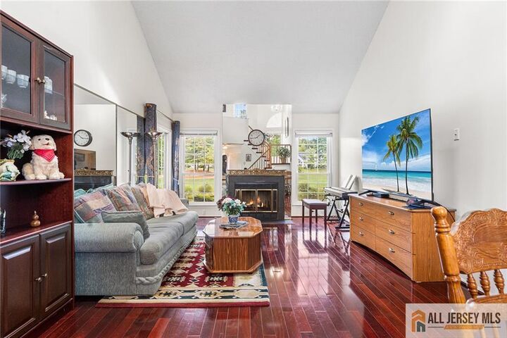 Property Photo:  10 Glastonbury Drive C  NJ 08831 