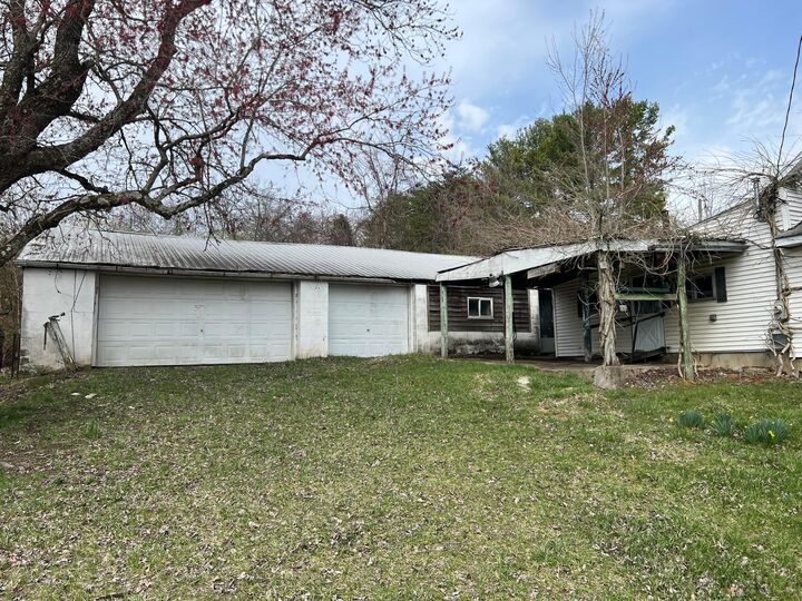 9825 Frasure Helber Road  Logan OH 43138 photo