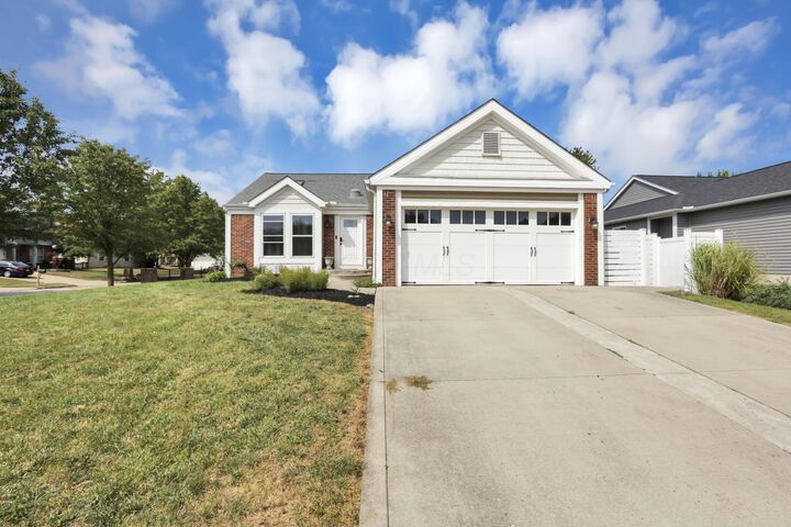 Property Photo: 4378 Charleston Ridge Court OH 43123