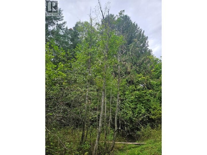 Property Photo:  588 Hagey Road  BC V0B 1K0 