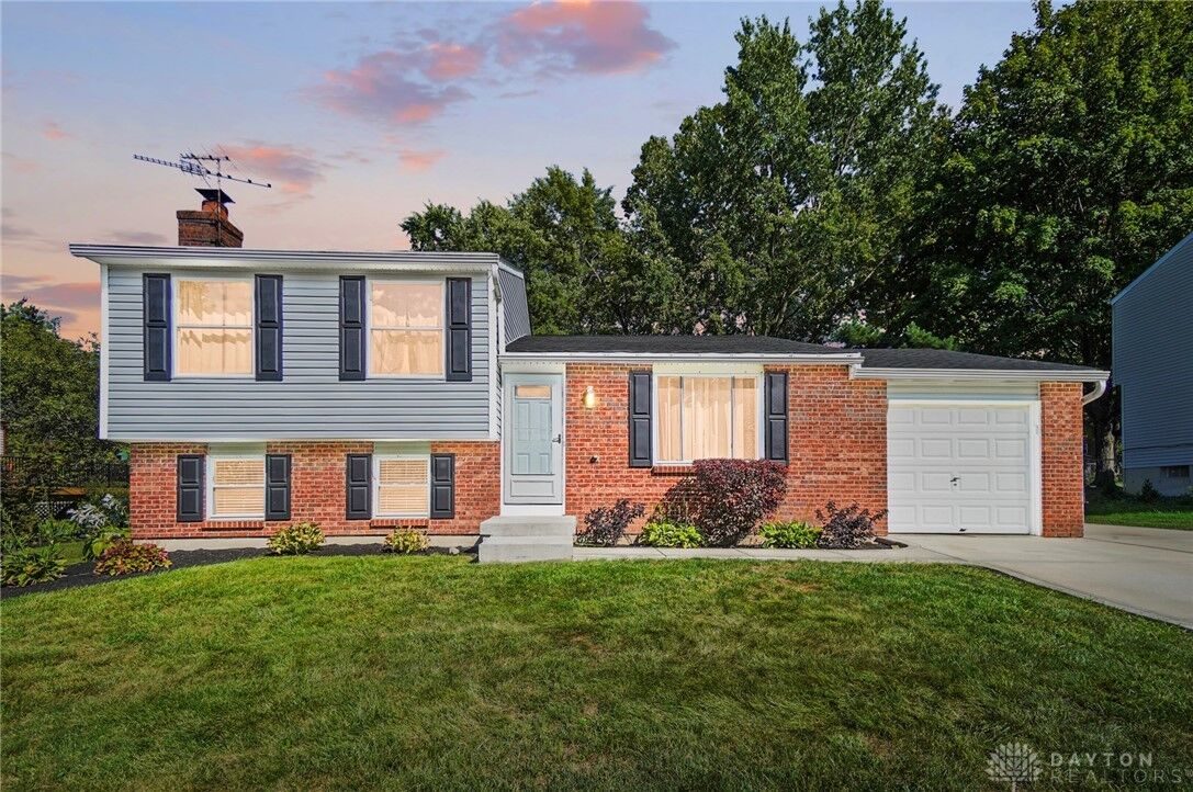 Property Photo:  5088 Carter Court  OH 45040 