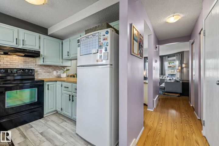 Property Photo: 10481 24 Avenue NW AB T6J 4S2